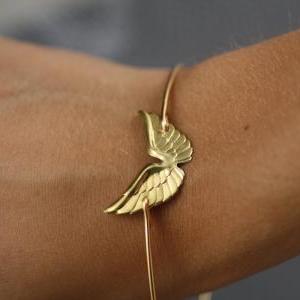 Simply Gold Wing Bangle Bracelet
