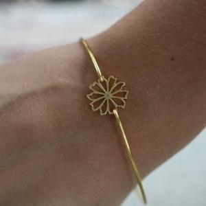 Gold Daisy Bangle Bracelet