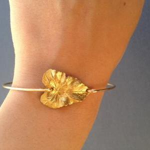 Fall In Love- Heart Leaf Bangle Bracelet