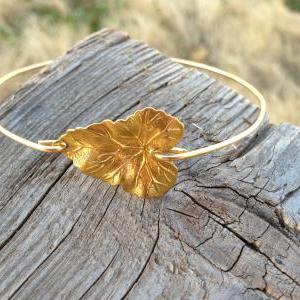 Fall In Love- Heart Leaf Bangle Bracelet