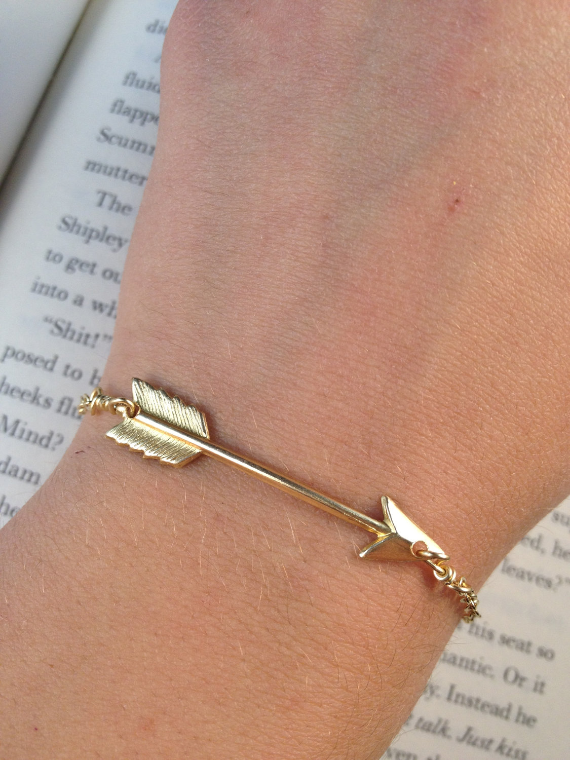 Arrow Bracelet- Simply Gold Arrow Bracelet- Hunger Games Inspired- Bridesmaids Gift- Gold Casual Jewelry- Arrow Jewelry