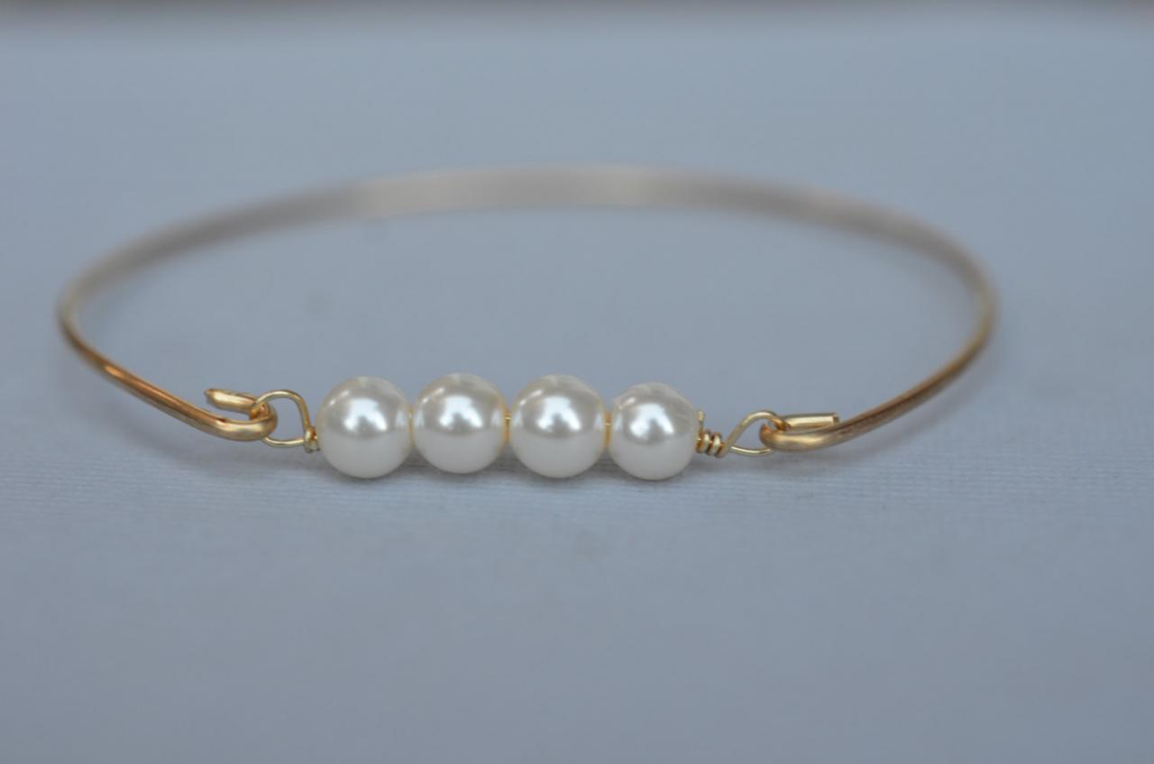 pearl bangle bracelet