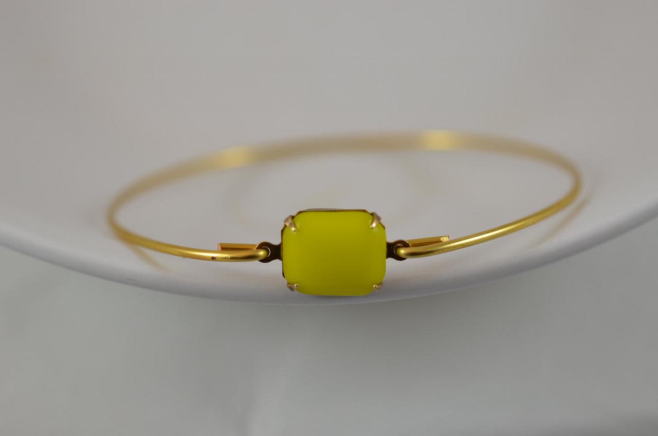 Bright Yellow Opaque Vintage Glass Bangle Bracelet- Gold Bangle Bracelet- Stone Bangle- Bridesmaids Gifts- Casual Wear- Minimalist